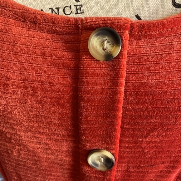 ADORABLE and unique - rust / deep orange red velvet body suit with buttons, L - Picture 2 of 6